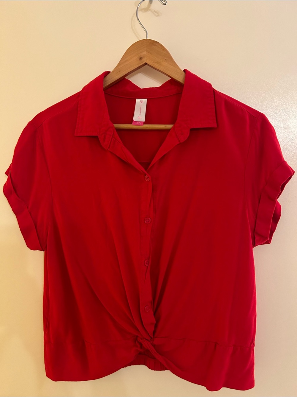 No Boundaries Red Short-Sleeve Button-Front Knot Top